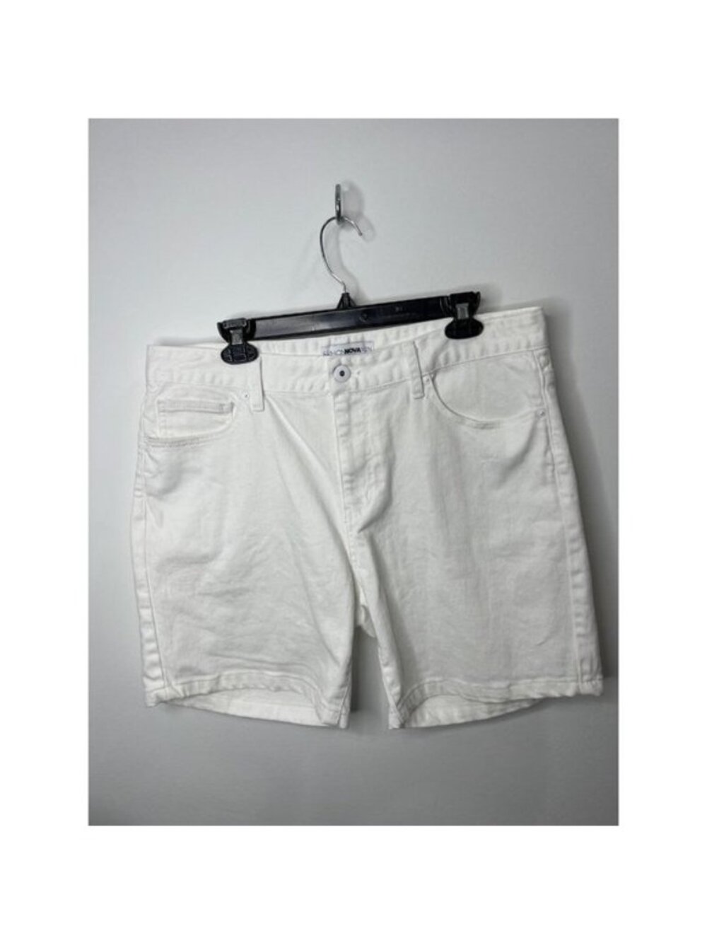 Fashion Nova Jean Shorts White Men’s Size 36